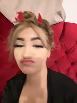 akirahattori online show from 10.16.25