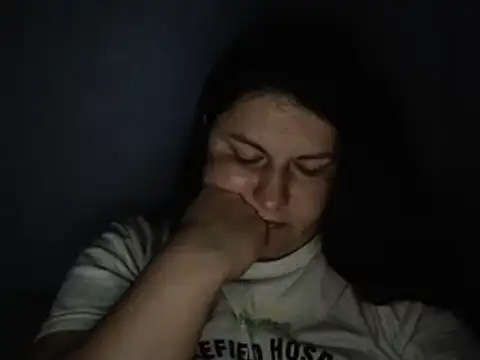 KiraSwee online show from 09.19.25