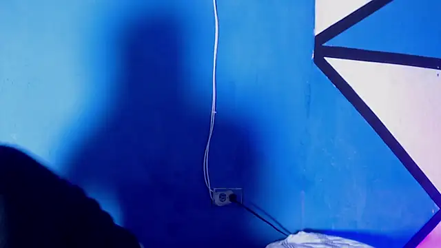 Alissemasiel online show from 10.05.25