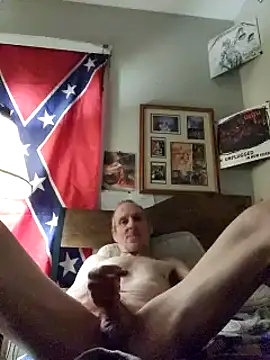 Snapshot of Dara4q chatting on 02.07.25 Dara4q online show from 02.07.25