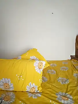 Snapshot of blue-berry07 chatting on 11.02.25 blue-berry07 online show from 11.02.25