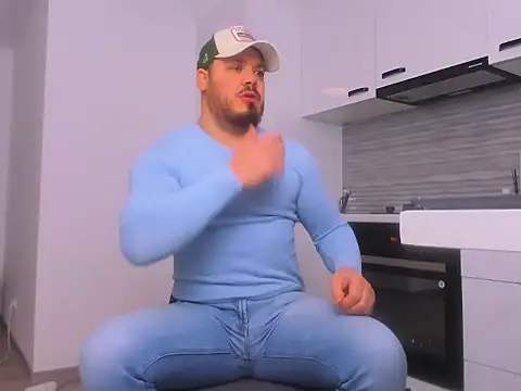 Snapshot of ZackMasterss chatting on 02.17.26 ZackMasterss online show from 02.17.26