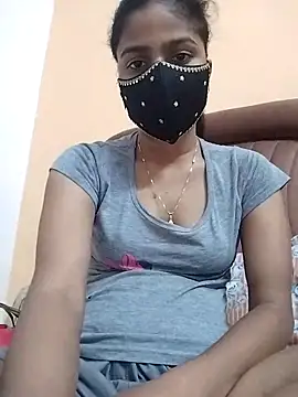 Snapshot of fuungirl38 chatting on 11.15.25 fuungirl38 online show from 11.15.25