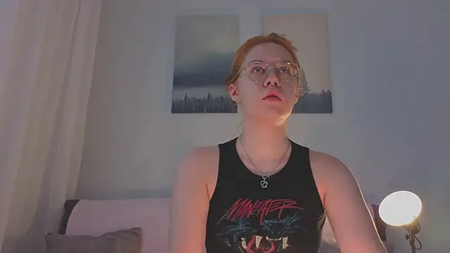 Mia Luw online show from 06.19.26