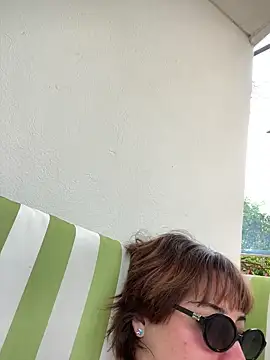 Maggie Geller online show from 07.24.26