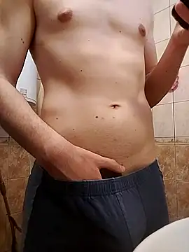 Snapshot of Good_boy000 chatting on 02.05.25 Good boy000 online show from 02.05.25