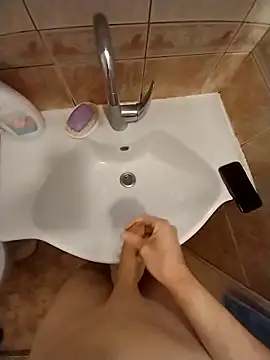 Snapshot of Good_boy000 chatting on 02.06.25 Good boy000 online show from 02.06.25