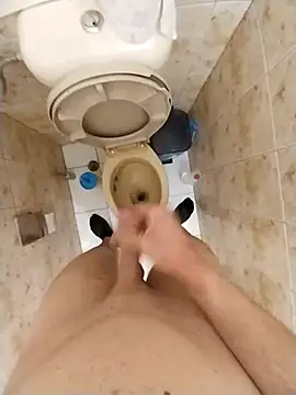 Snapshot of Good_boy000 chatting on 02.16.25 Good boy000 online show from 02.16.25