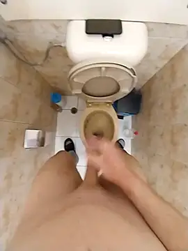 Snapshot of Good_boy000 chatting on 02.21.25 Good boy000 online show from 02.21.25