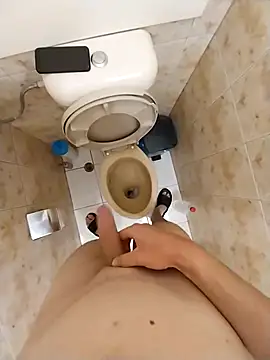 Snapshot of Good_boy000 chatting on 03.19.25 Good boy000 online show from 03.19.25