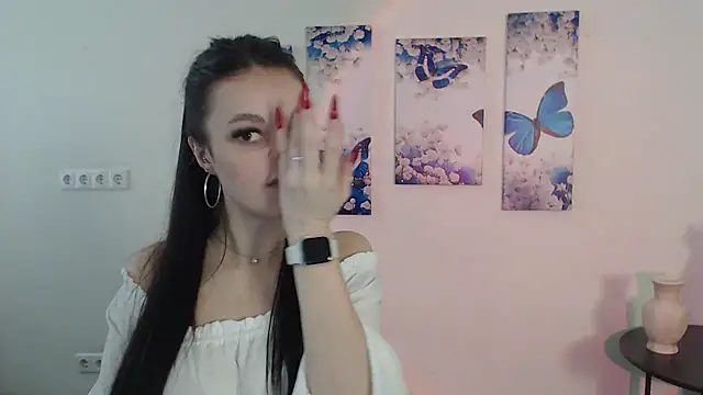 Eva Eldis online show from 02.14.25