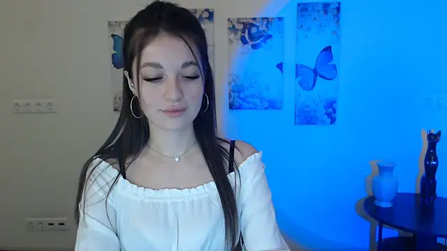 Eva Eldis online show from 02.15.25