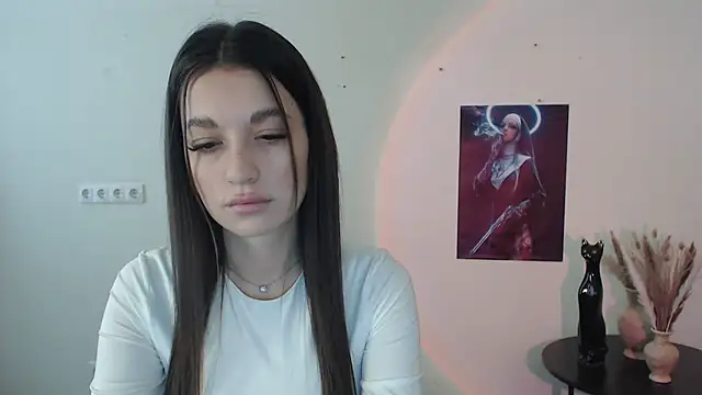 Eva Eldis online show from 02.25.25