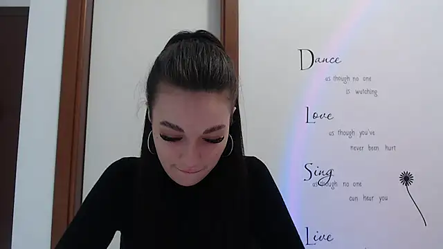 Eva Eldis online show from 03.22.25