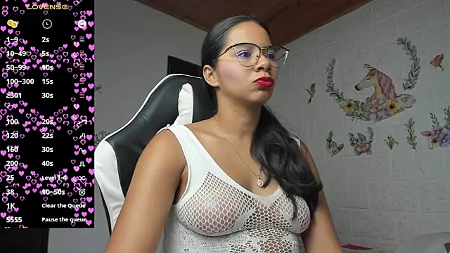 Snapshot of alisson_hoffman05 chatting on 07.09.26 alisson hoffman05 online show from 07.09.26