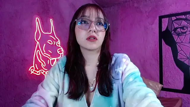 Snapshot of Sunshinegirl__ chatting on 02.13.25 Sunshinegirl online show from 02.13.25