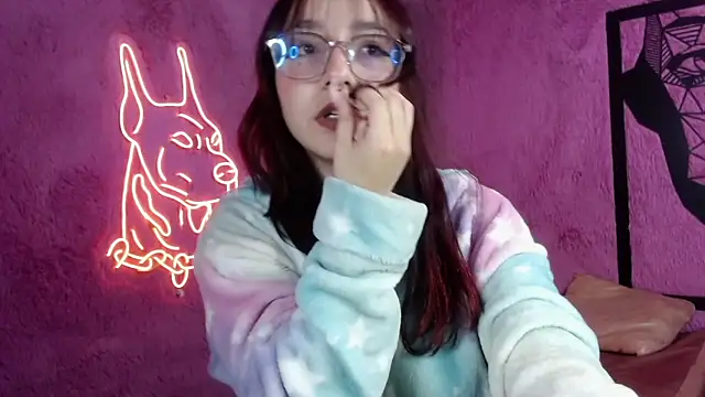 Snapshot of Sunshinegirl__ chatting on 02.25.25 Sunshinegirl online show from 02.25.25