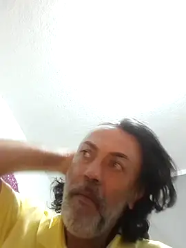 Snapshot of jeans_and_emma chatting on 11.10.25 jeans and emma online show from 11.10.25