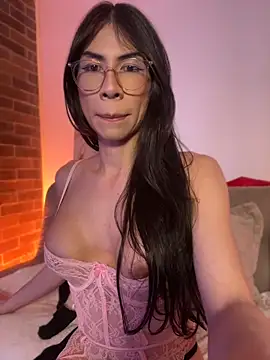 Snapshot of Amby_ambar chatting on 05.15.26 Amby ambar online show from 05.15.26