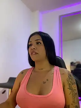 tinalove7 online show from 05.17.26