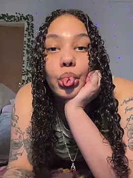 tastylolaaa online show from 05.04.26