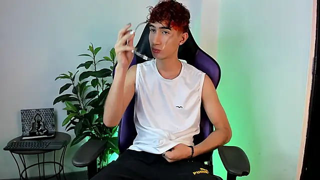 NovaaWheler online show from 02.25.25