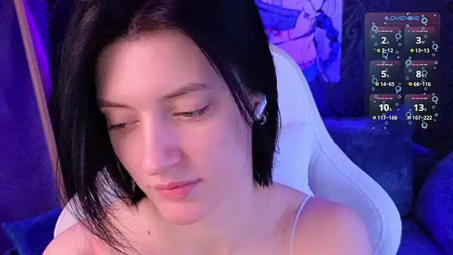 roxy riot  online show from 03.10.26