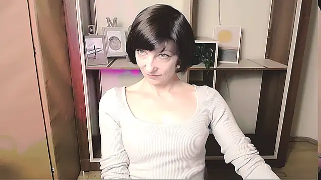  AngeliaFlow  online show from 05.05.26