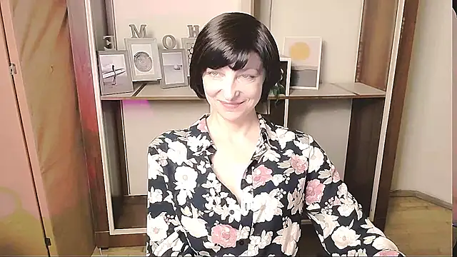  AngeliaFlow  online show from 05.06.26