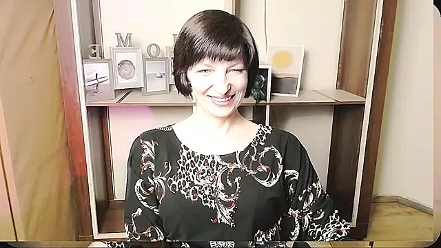 Snapshot of _AngeliaFlow_ chatting on 06.07.26 AngeliaFlow online show from 06.07.26