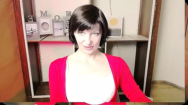 Snapshot of _AngeliaFlow_ chatting on 06.18.26 AngeliaFlow online show from 06.18.26