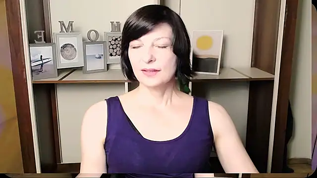  AngeliaFlow  online show from 08.06.26