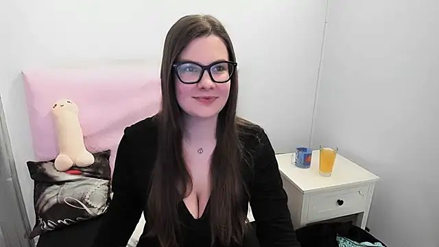 CarolineFlirt online show from 03.12.26