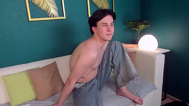 AdrianoAubert online show from 03.07.25