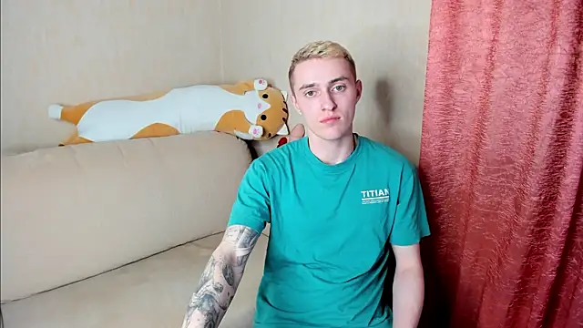 crazybottom99 online show from 03.03.25