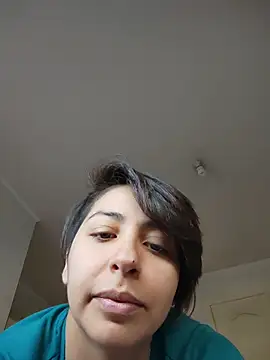 Snapshot of MaiPandora chatting on 01.14.26 MaiPandora online show from 01.14.26