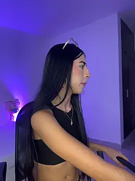 Mirandaa Rogers online show from 07.10.26