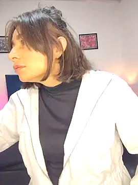  michonne  online show from 02.18.25