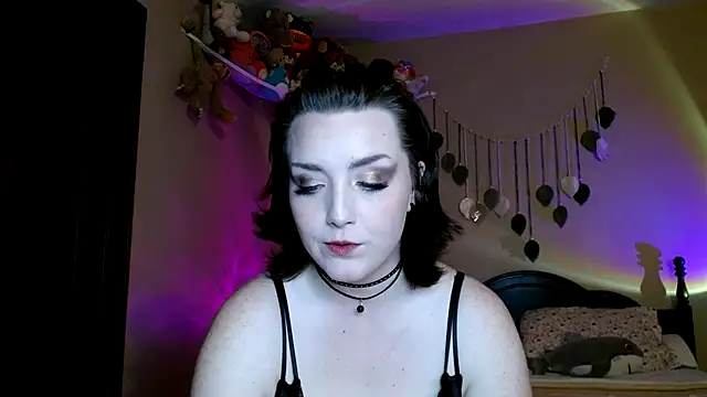 lilmisspuppet online show from 08.08.26