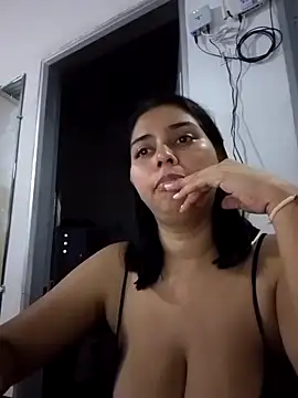 yess Hotnurse online show from 03.11.25