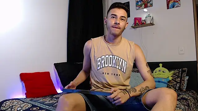 kyle clint07 online show from 11.08.25