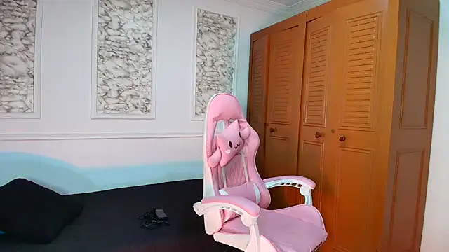 Danella houston online show from 12.05.25