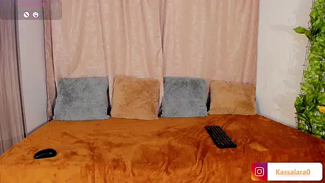 kassandra Lara online show from 09.12.25