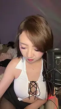 Snapshot of Hannababy_ chatting on 02.10.26 Hannababy online show from 02.10.26