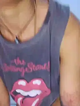 Snapshot of katia_voodoo13 chatting on 12.16.25 katia voodoo13 online show from 12.16.25