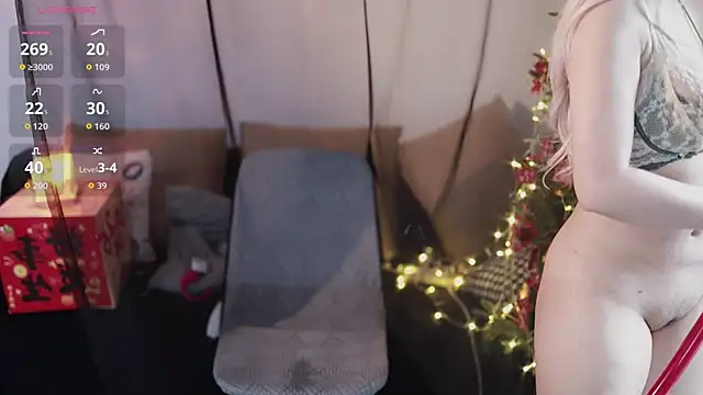 Snapshot of Moonccoi chatting on 03.02.26 Moonccoi online show from 03.02.26