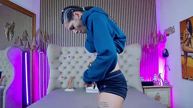 PlayfulShow online show from 02.02.26