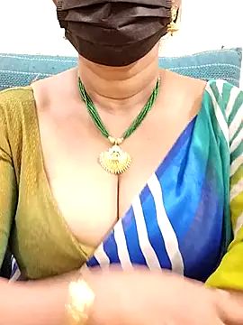 niiveditha online show from 02.17.25