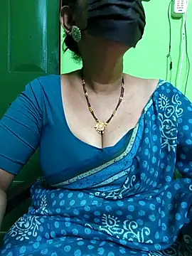 niiveditha online show from 02.28.25