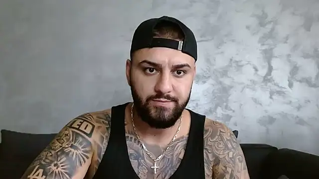 Snapshot of Bakws chatting on 09.26.25 Bakws online show from 09.26.25